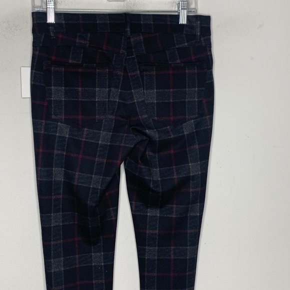 Democracy Black Skinny Pants - Picture 5 of 9